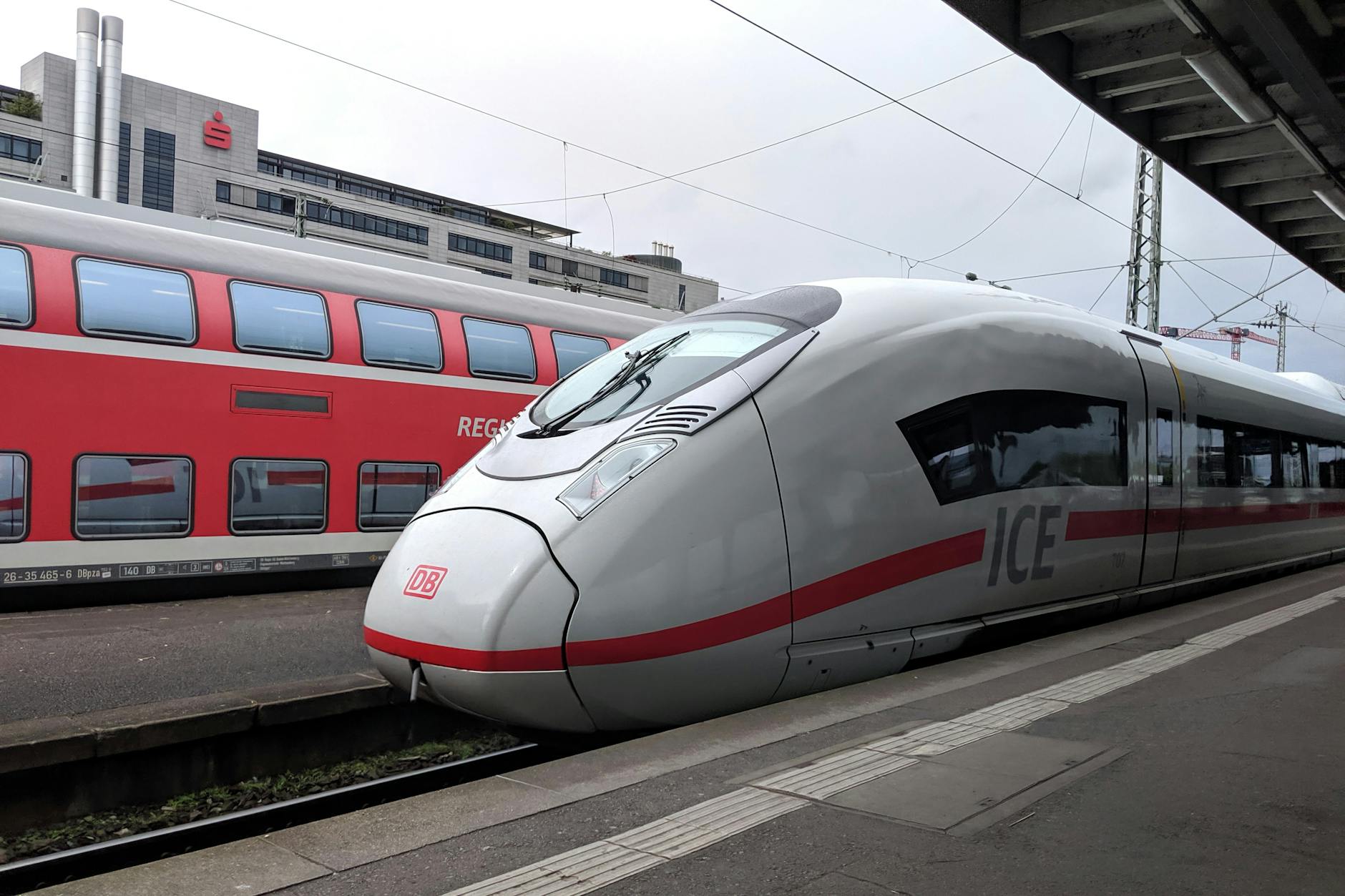 trains at the station